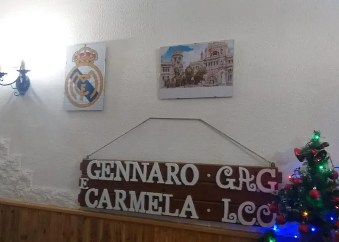 Carmela E Gennaro Виллетта-Барреа